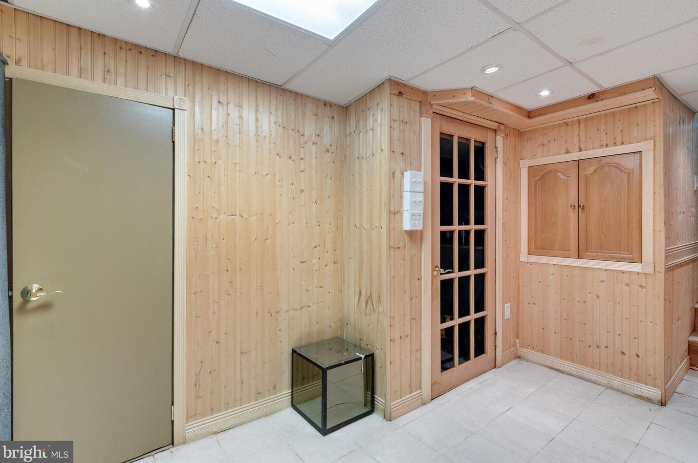 1443 Snyder Ave, Philadelphia PA 19148-2312 exterior