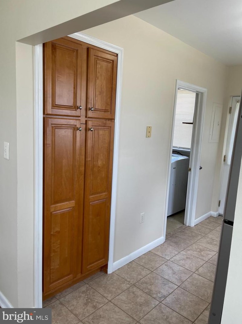 9224 Horatio Rd, Philadelphia PA 19114-3809 exterior