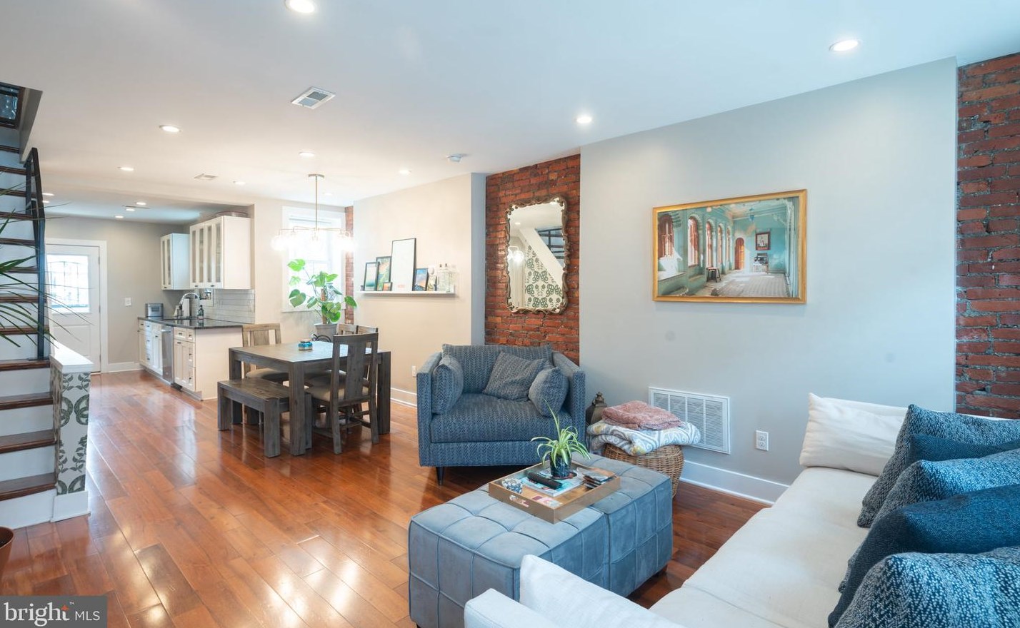 1161 Cleveland St, Philadelphia PA  19146-2909 exterior