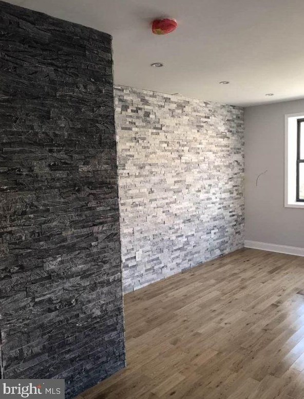 2100 Cross St, Philadelphia PA  19146-4549 exterior