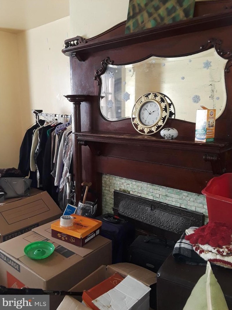 1819 Venango St, Philadelphia PA 19140-4019 exterior