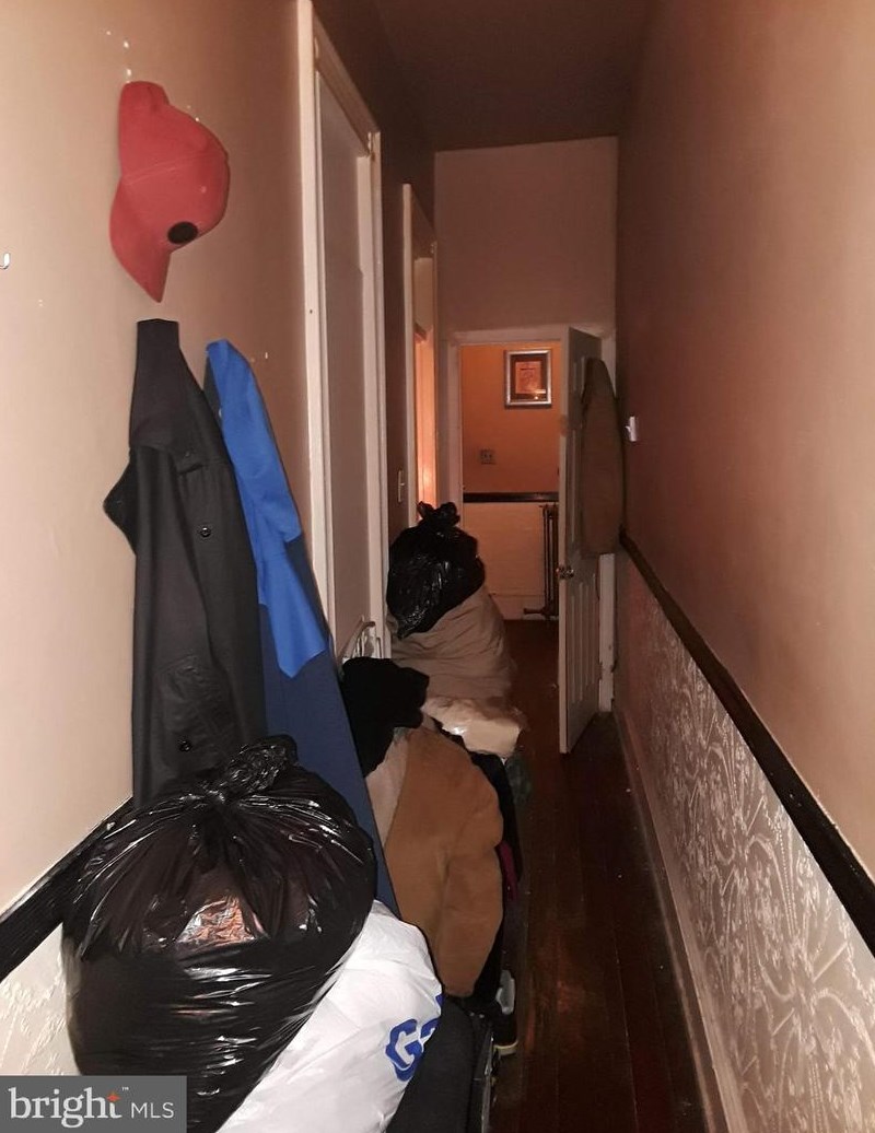 1819 Venango St, Philadelphia PA 19140-4019 exterior