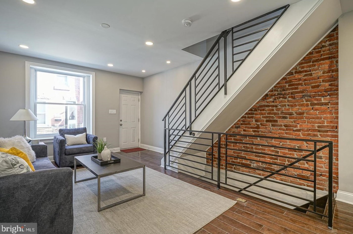 2018 Hemberger St, Philadelphia PA  19145-2714 exterior
