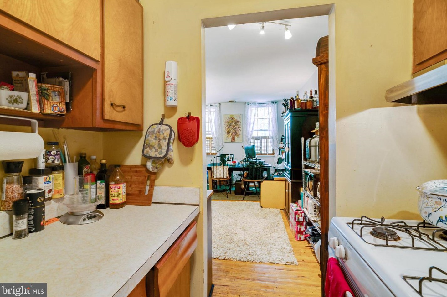 508 7th St, Philadelphia PA 19123-3912 exterior