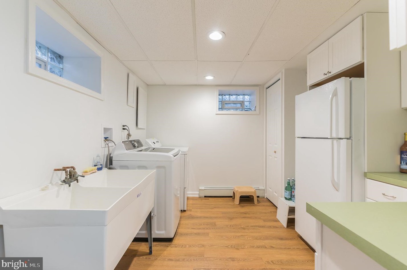 610 Seville St, Philadelphia PA 19128-3630 exterior