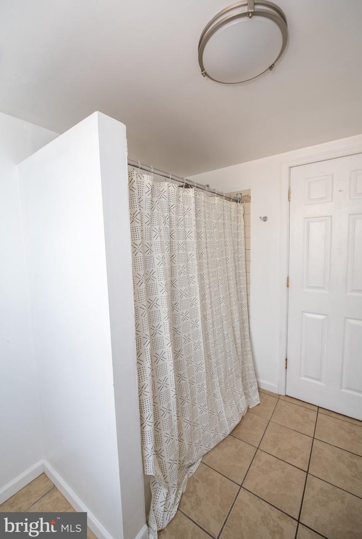 2036 Blair St, Philadelphia PA 19125-1934 exterior