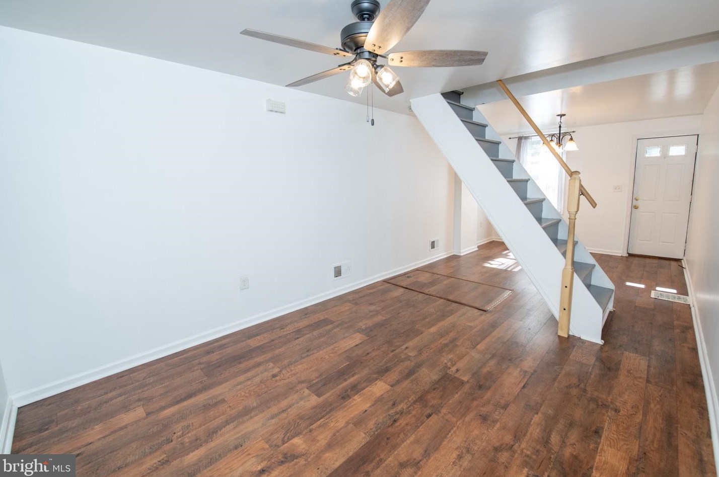 2036 Blair St, Philadelphia PA 19125-1934 exterior