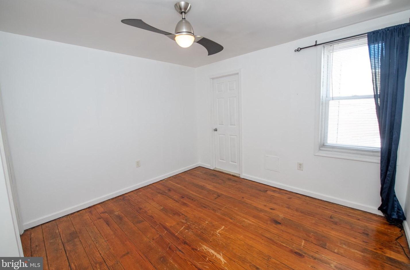 2036 Blair St, Philadelphia PA 19125-1934 exterior