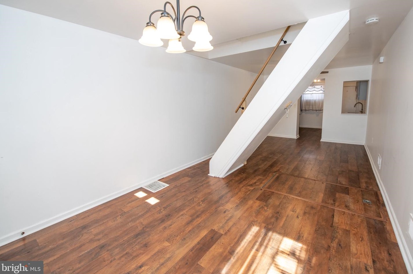 2036 Blair St, Philadelphia PA 19125-1934 exterior