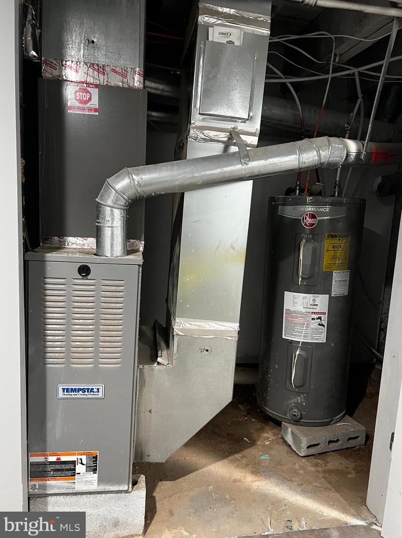 2614 Ingersoll St, Philadelphia PA 19121-4335 exterior