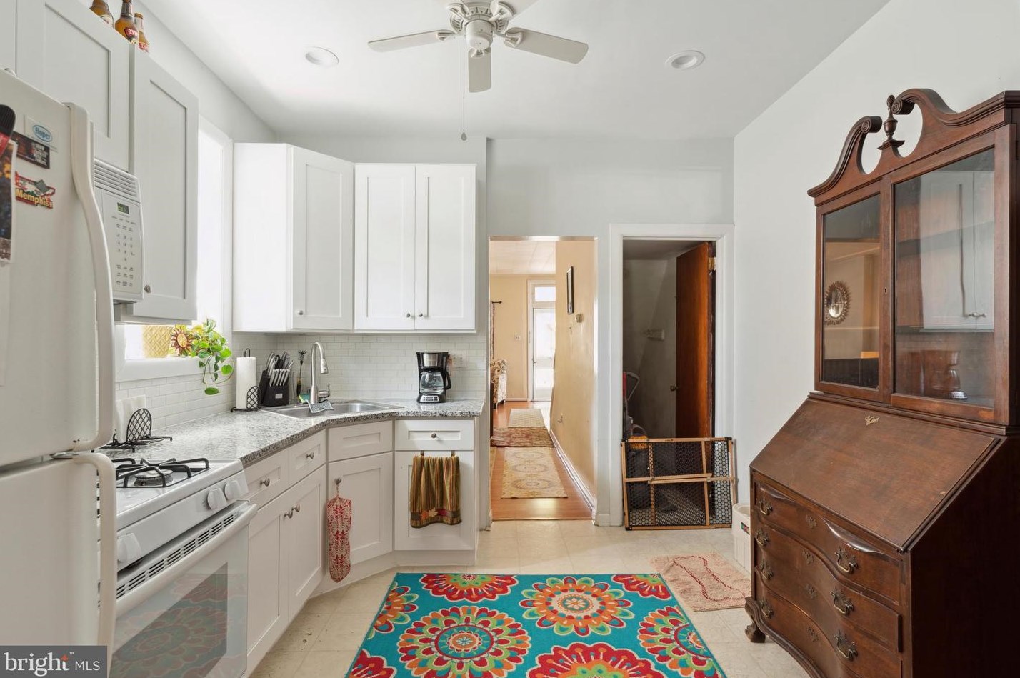 203 Righter St, Philadelphia PA 19128-3734 exterior