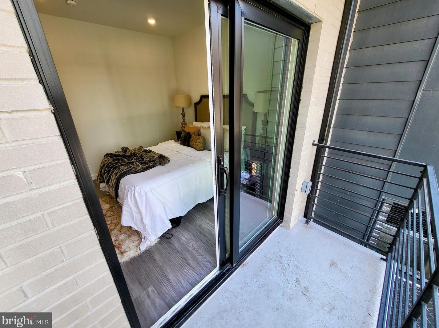 1617 Ridge Ave, Philadelphia PA  19130-2118 exterior