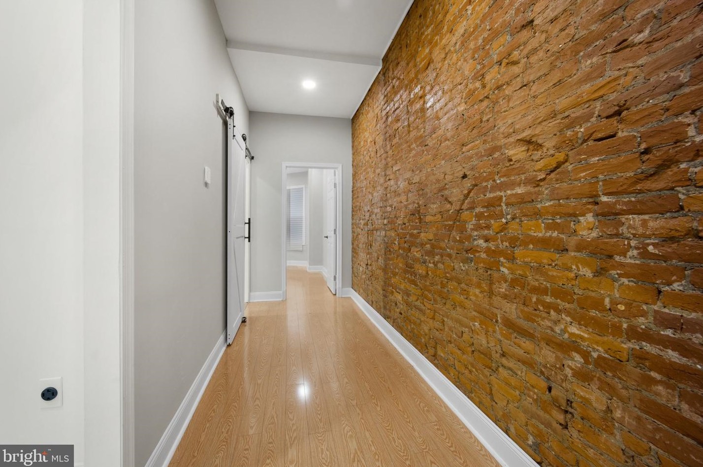 2051 Oxford St, Philadelphia PA  19121-4001 exterior