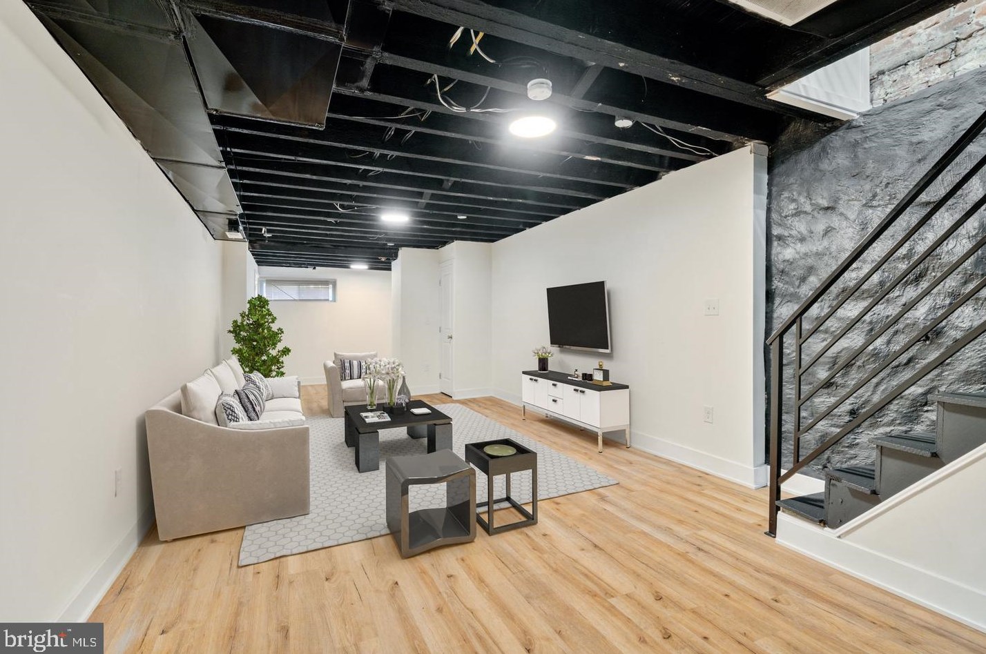 1631 Robinson St, Philadelphia PA  19151-3935 exterior