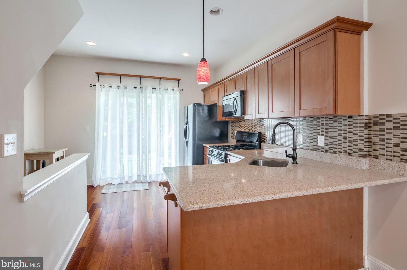 842 Uber St, Philadelphia PA  19130-2032 exterior