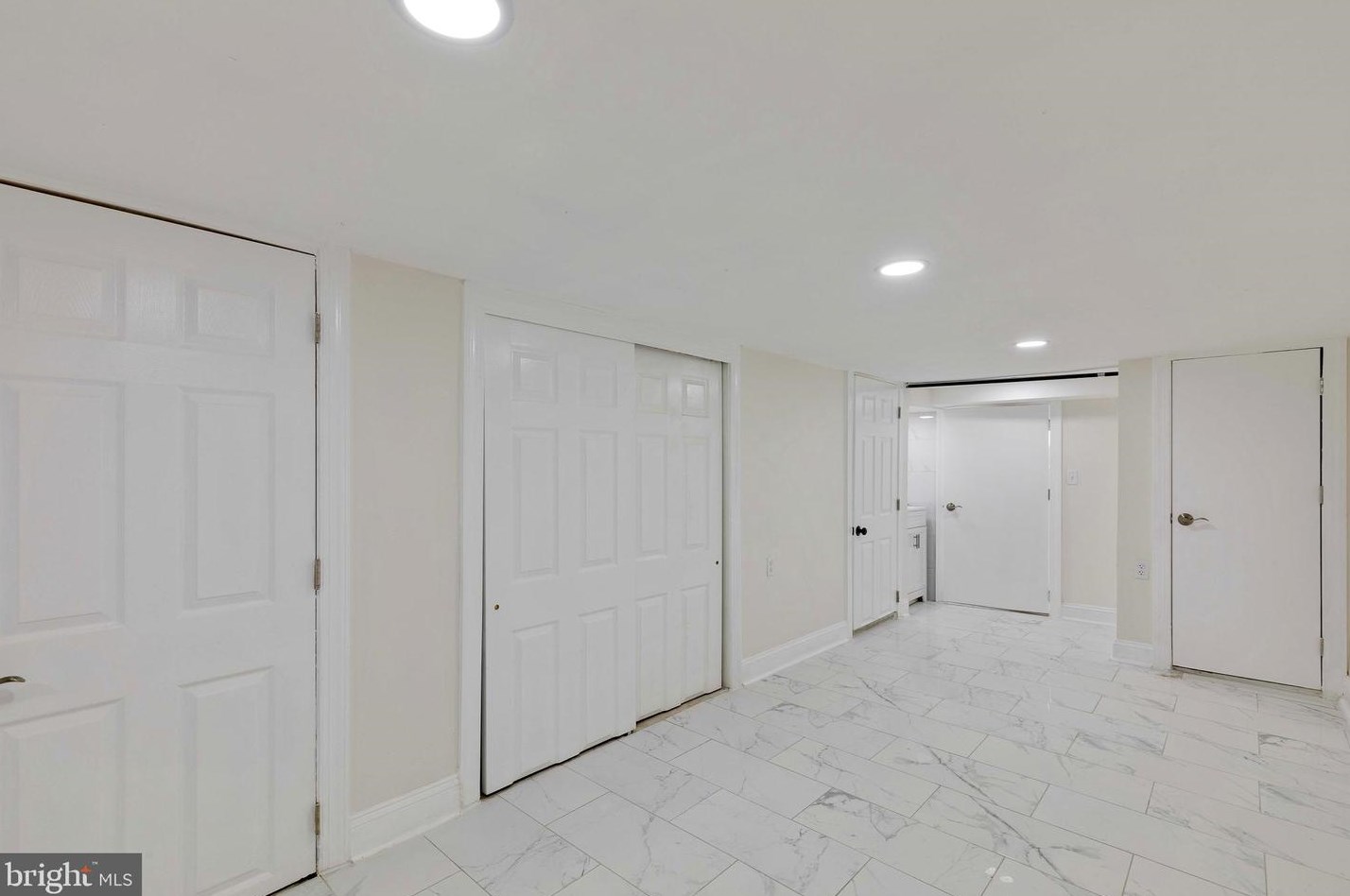7038 Saybrook Ave, Philadelphia PA  19142-1124 exterior