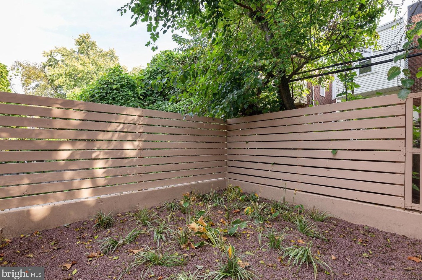 7038 Saybrook Ave, Philadelphia PA  19142-1124 exterior