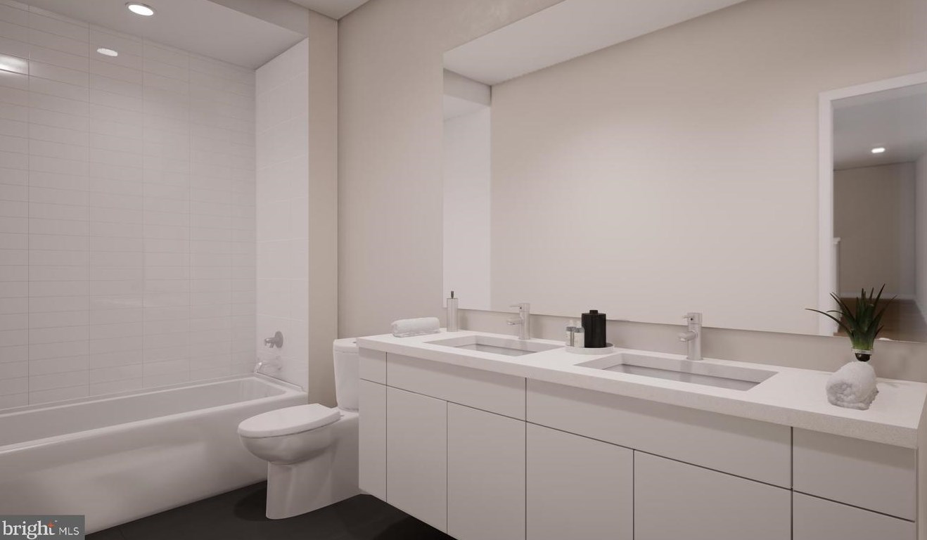 2001 Beach St, Philadelphia PA  19125-4331 exterior