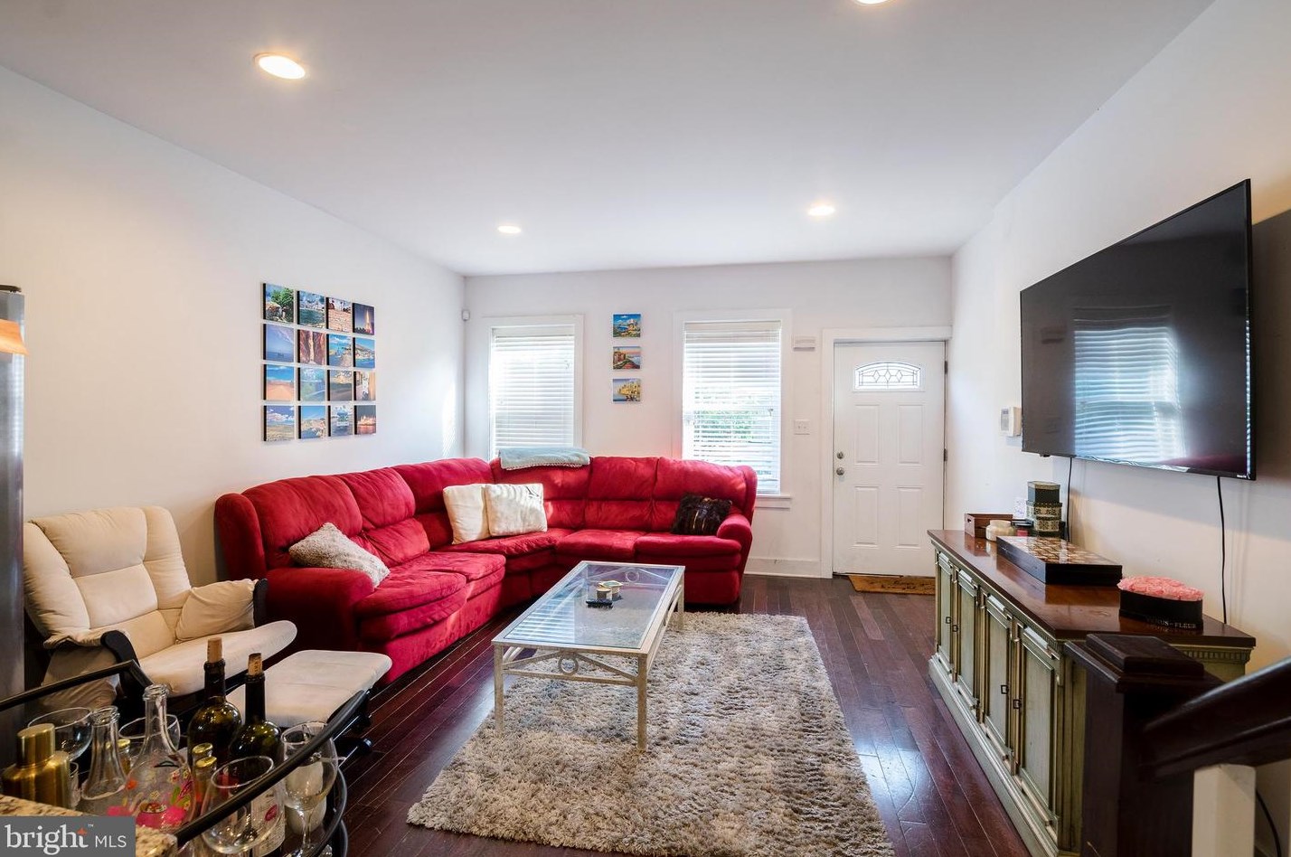 1907 Latona St, Philadelphia PA  19146-2920 exterior