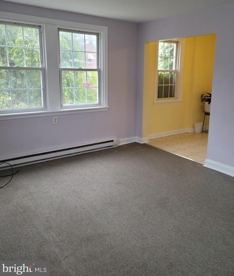 620 Park Ln, Philadelphia PA  19144-3713 exterior