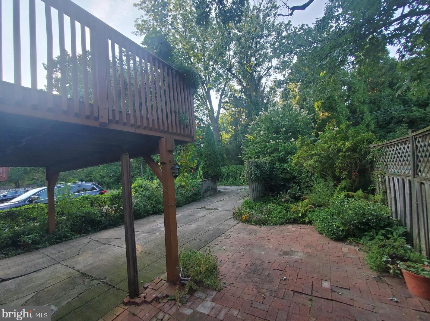 519 Wadsworth Ave, Philadelphia PA  19119-1132 exterior