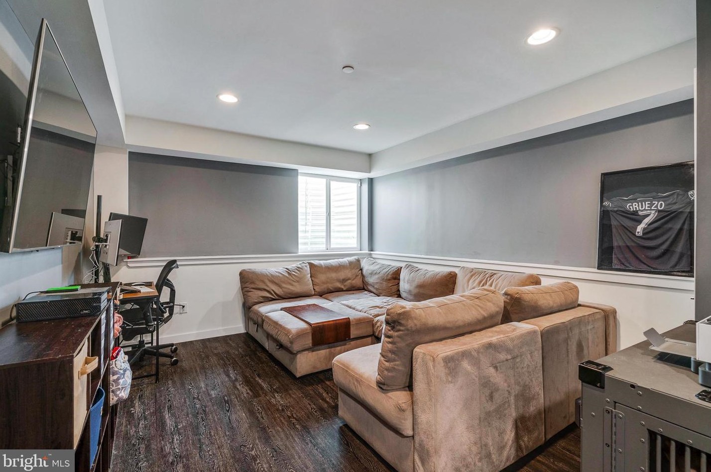 1328 Palethorp St, Philadelphia PA  19122-4512 exterior