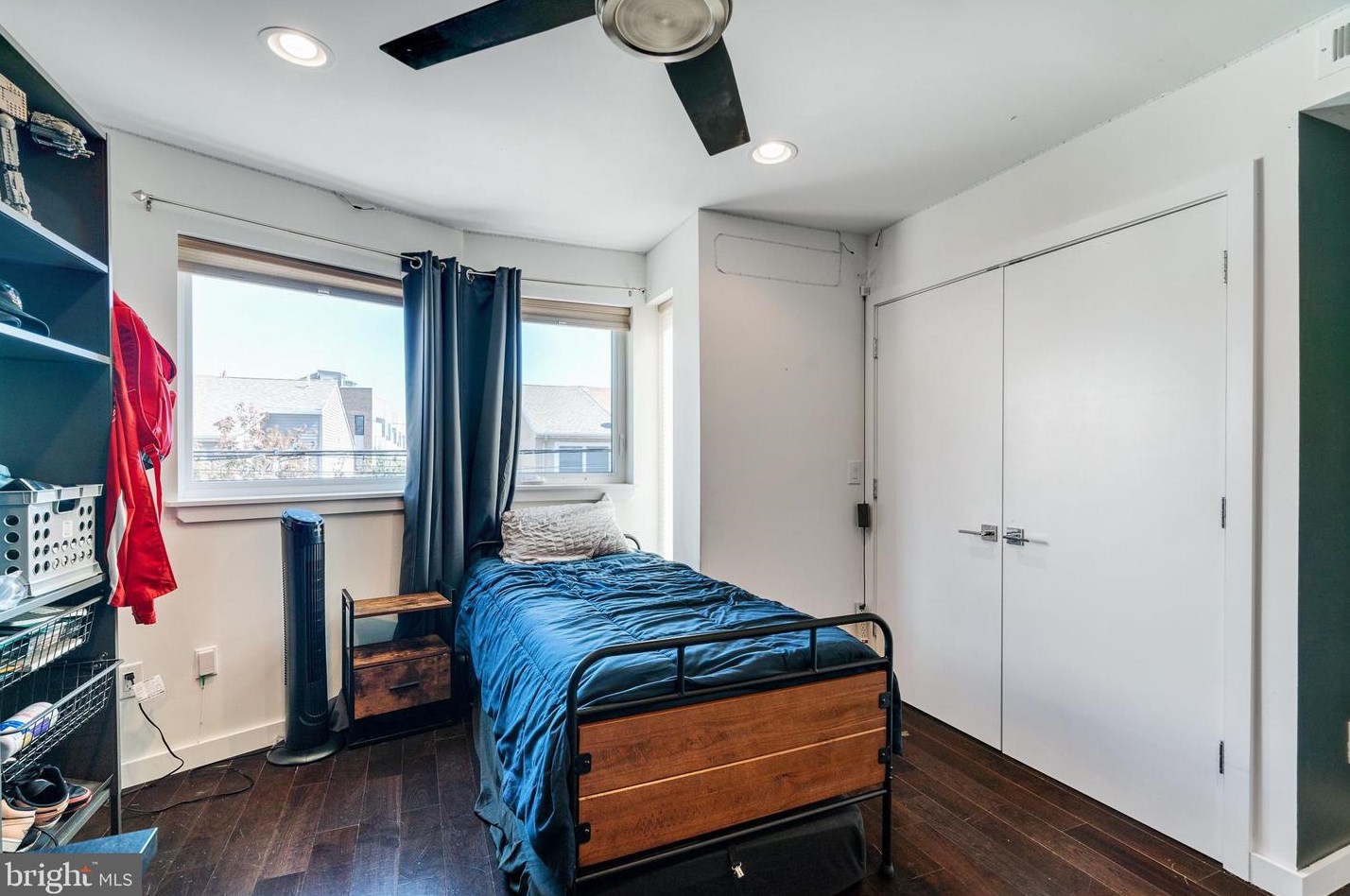 1328 Palethorp St, Philadelphia PA  19122-4512 exterior