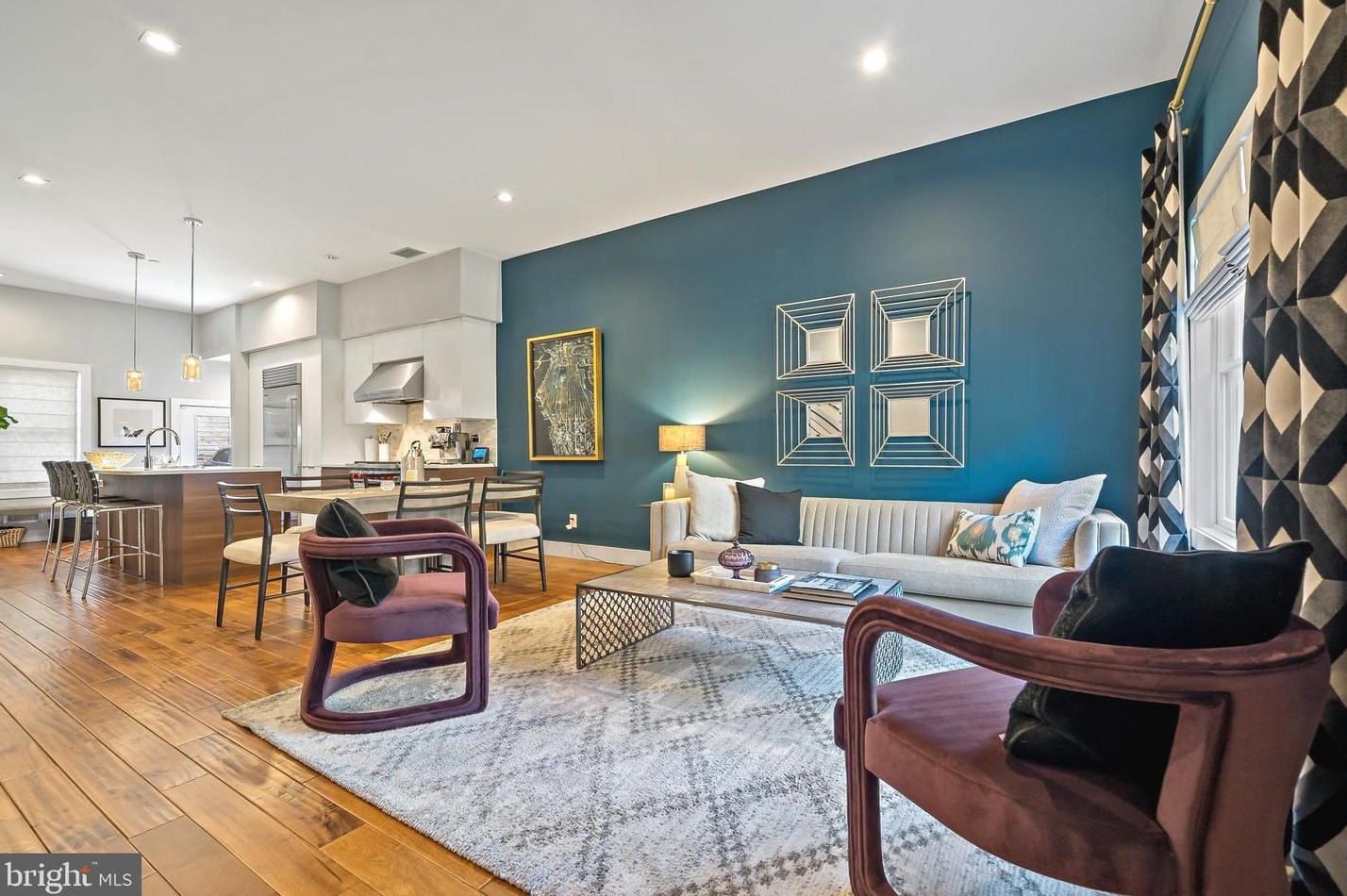 807 Taney St, Philadelphia PA 19130-1816 exterior