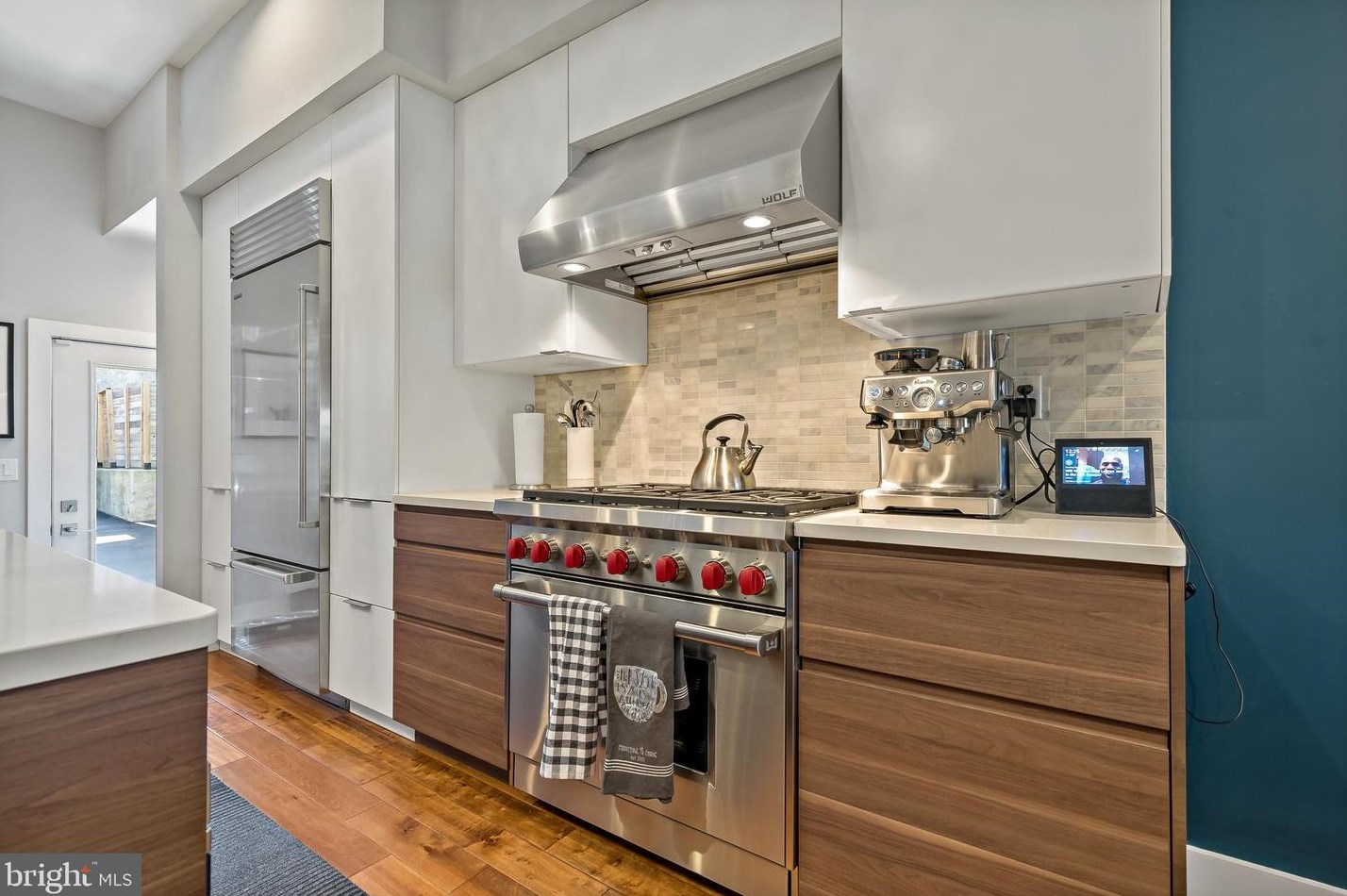 807 Taney St, Philadelphia PA 19130-1816 exterior