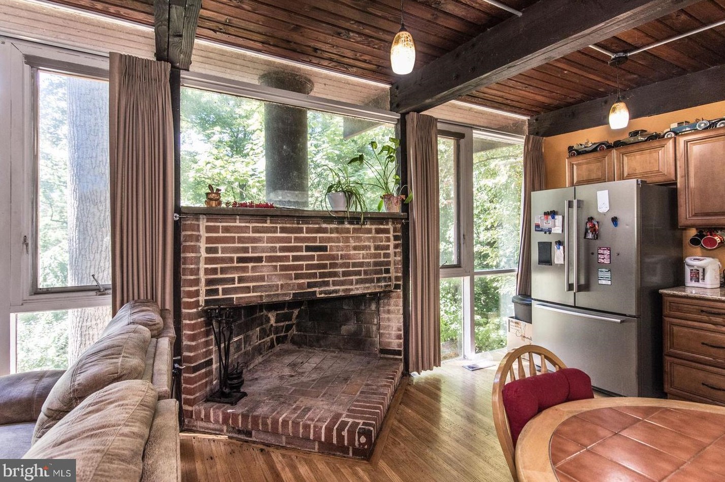 3 Longford St, Philadelphia PA 19136-2028 exterior