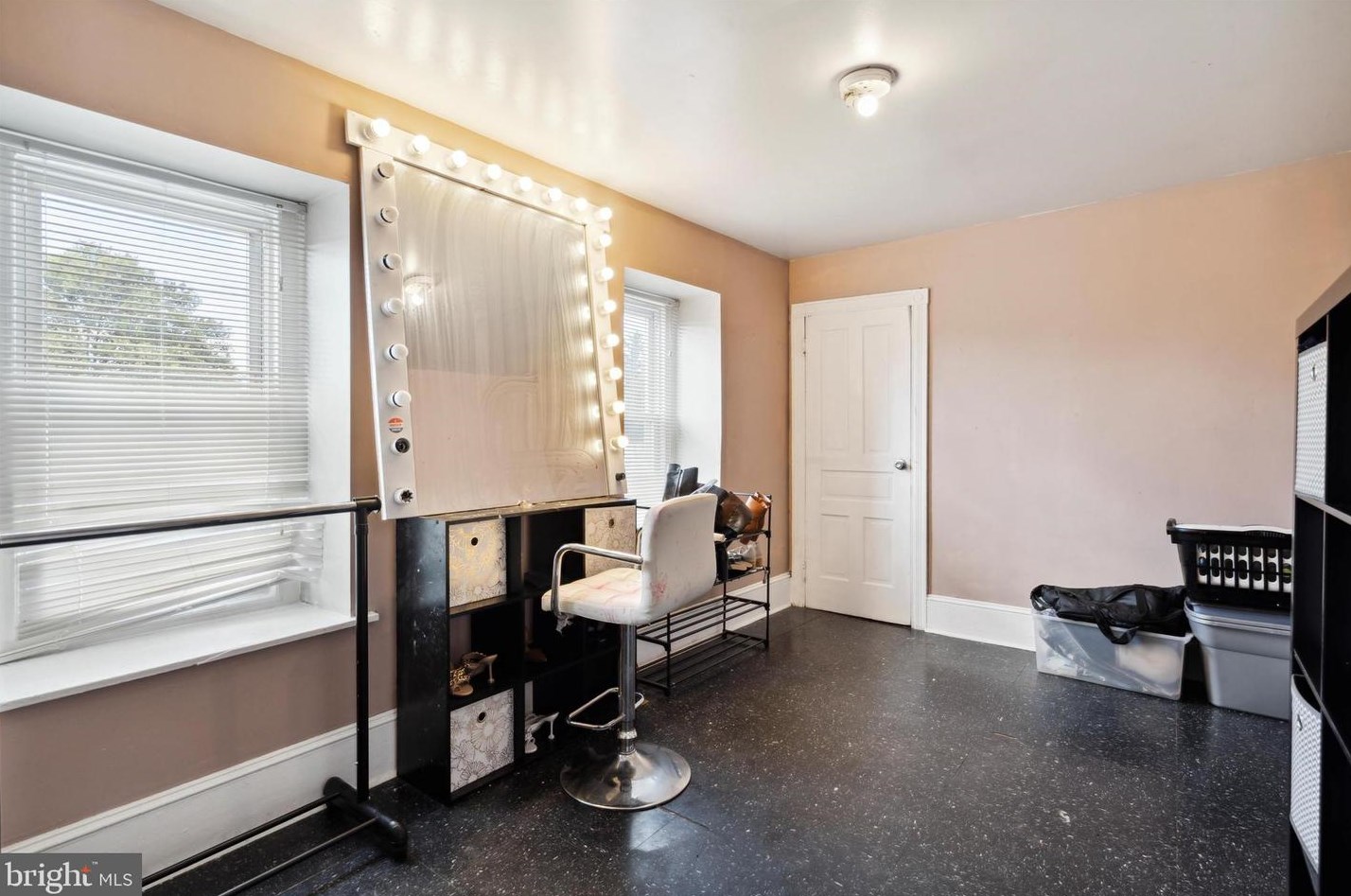 220 Fisher Ave, Philadelphia PA 19141-4016 exterior