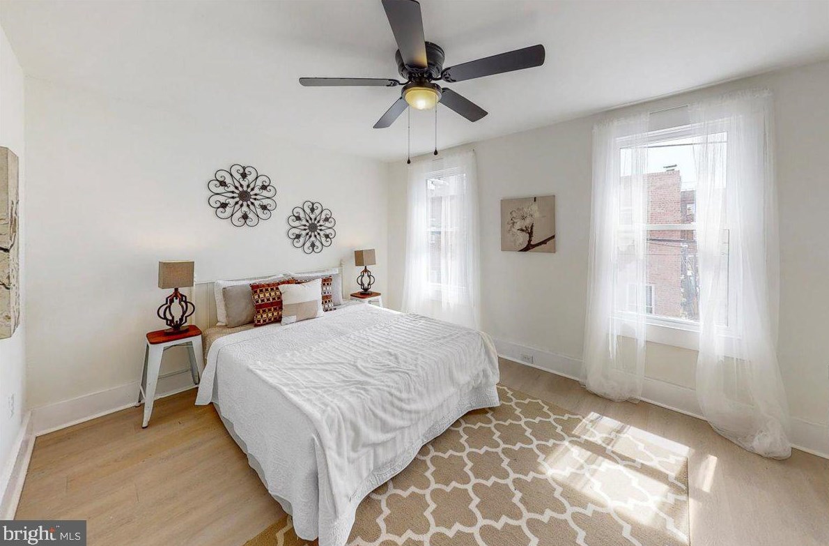 2032 Mildred St, Philadelphia PA  19148-2344 exterior