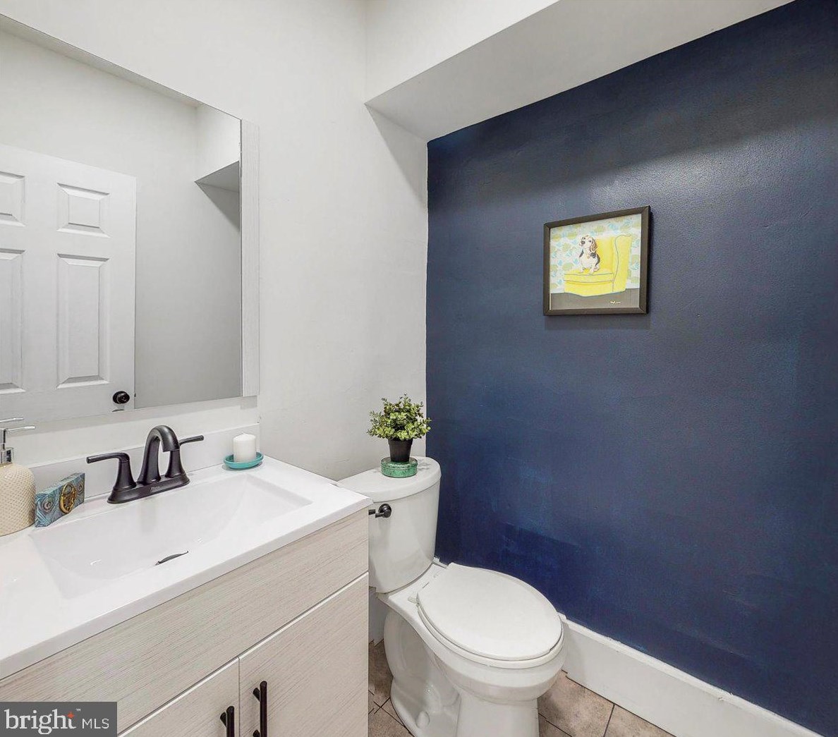 2032 Mildred St, Philadelphia PA  19148-2344 exterior