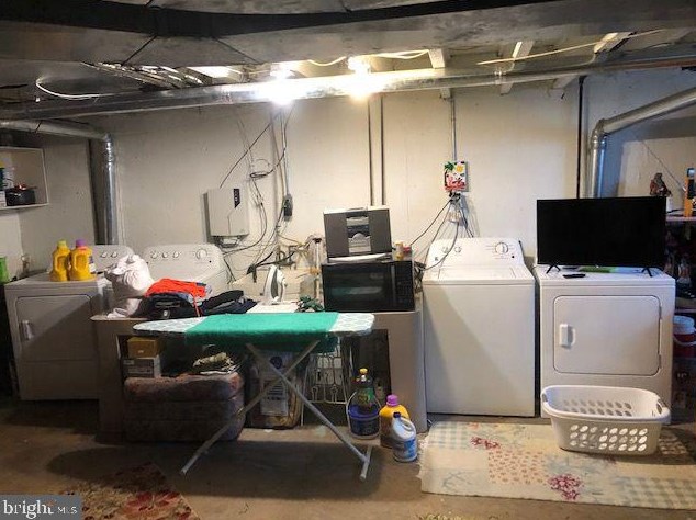 2731 Cranston Rd, Philadelphia PA 19131-2801 exterior