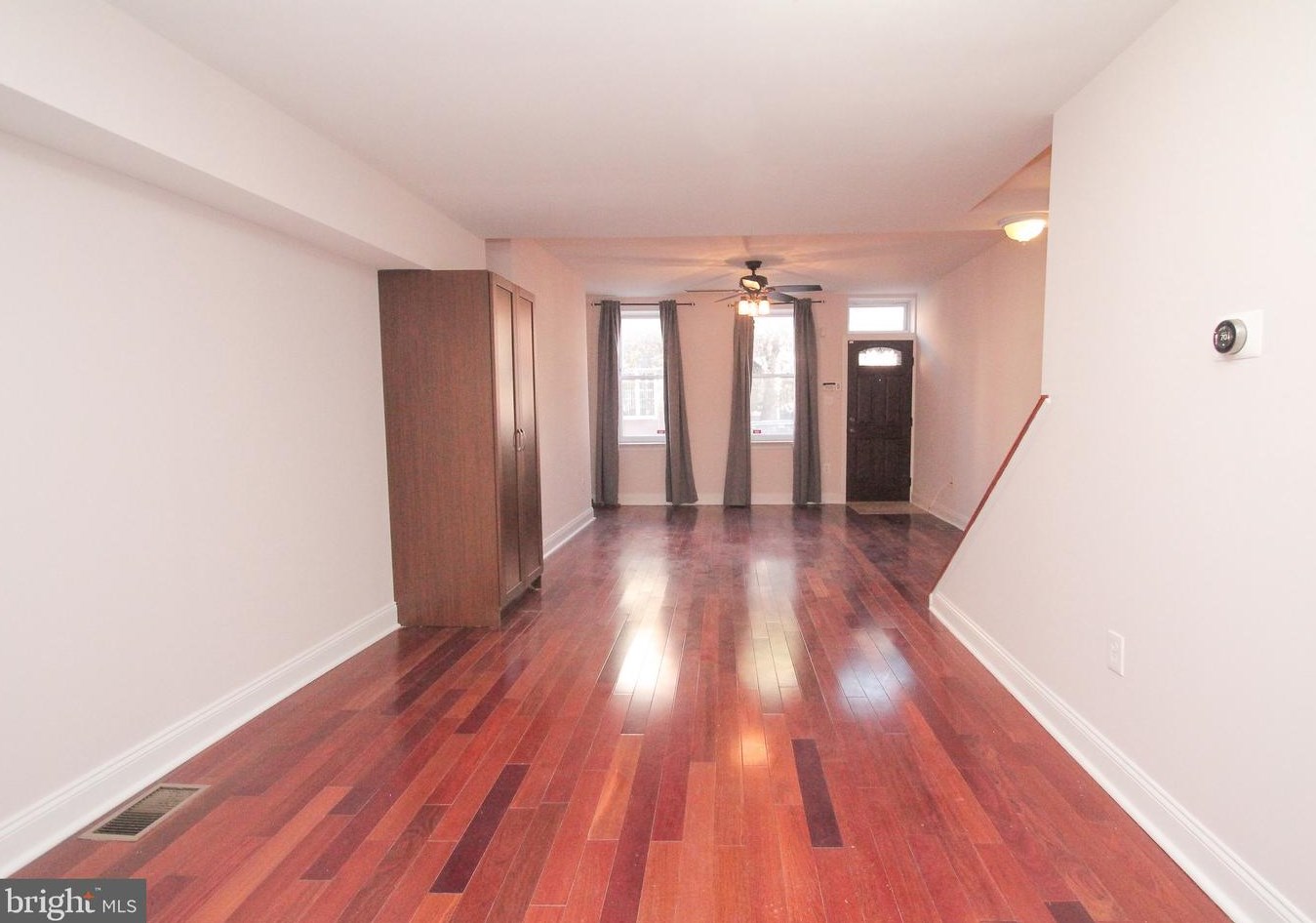 324 Thompson St, Philadelphia PA  19122-4433 exterior