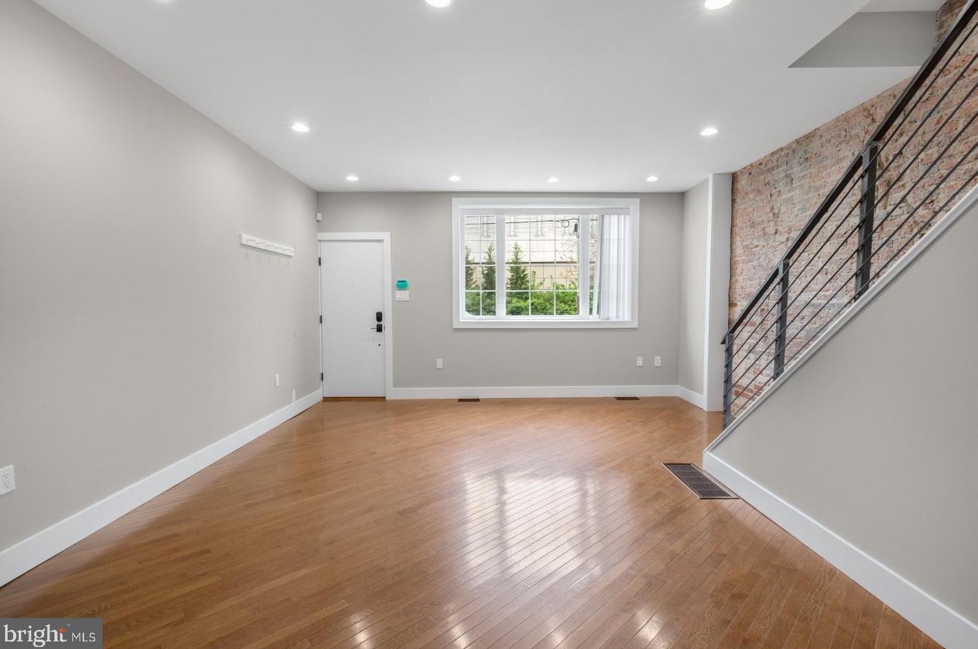 240 Richmond St, Philadelphia PA  19125-4127 exterior
