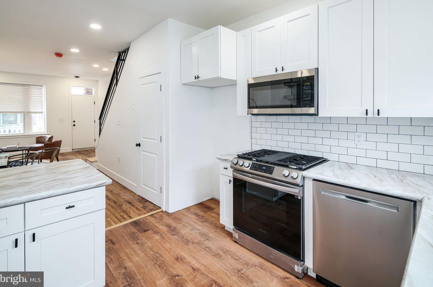 1424 Marston St, Philadelphia PA  19146-3733 exterior