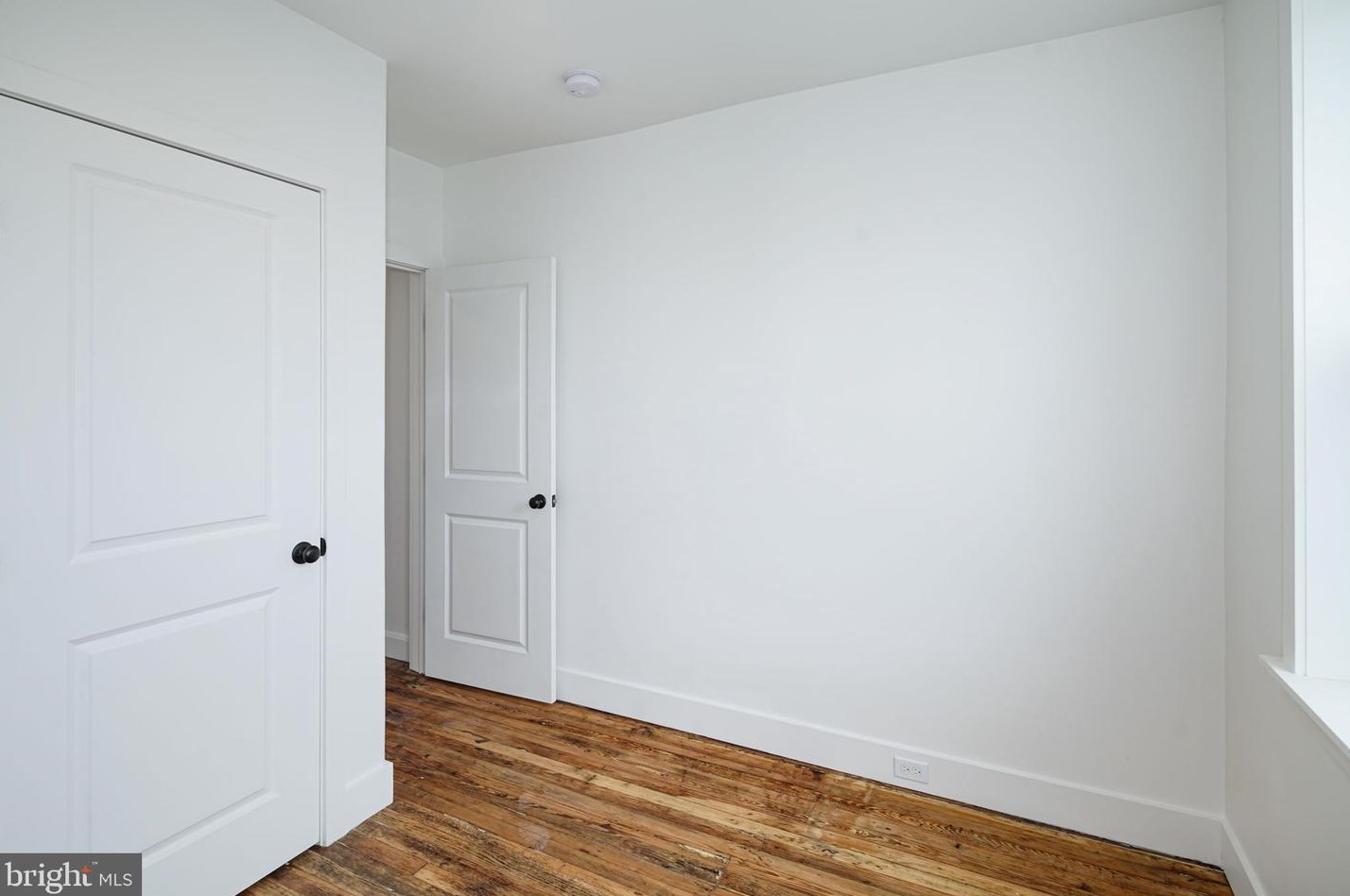1424 Marston St, Philadelphia PA  19146-3733 exterior