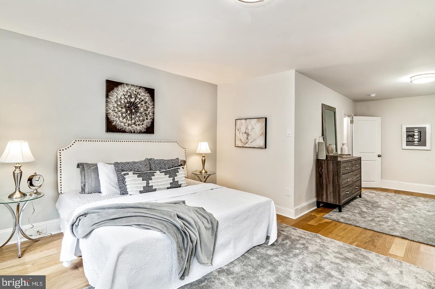 1129 Annin St, Philadelphia PA  19147-4603 exterior