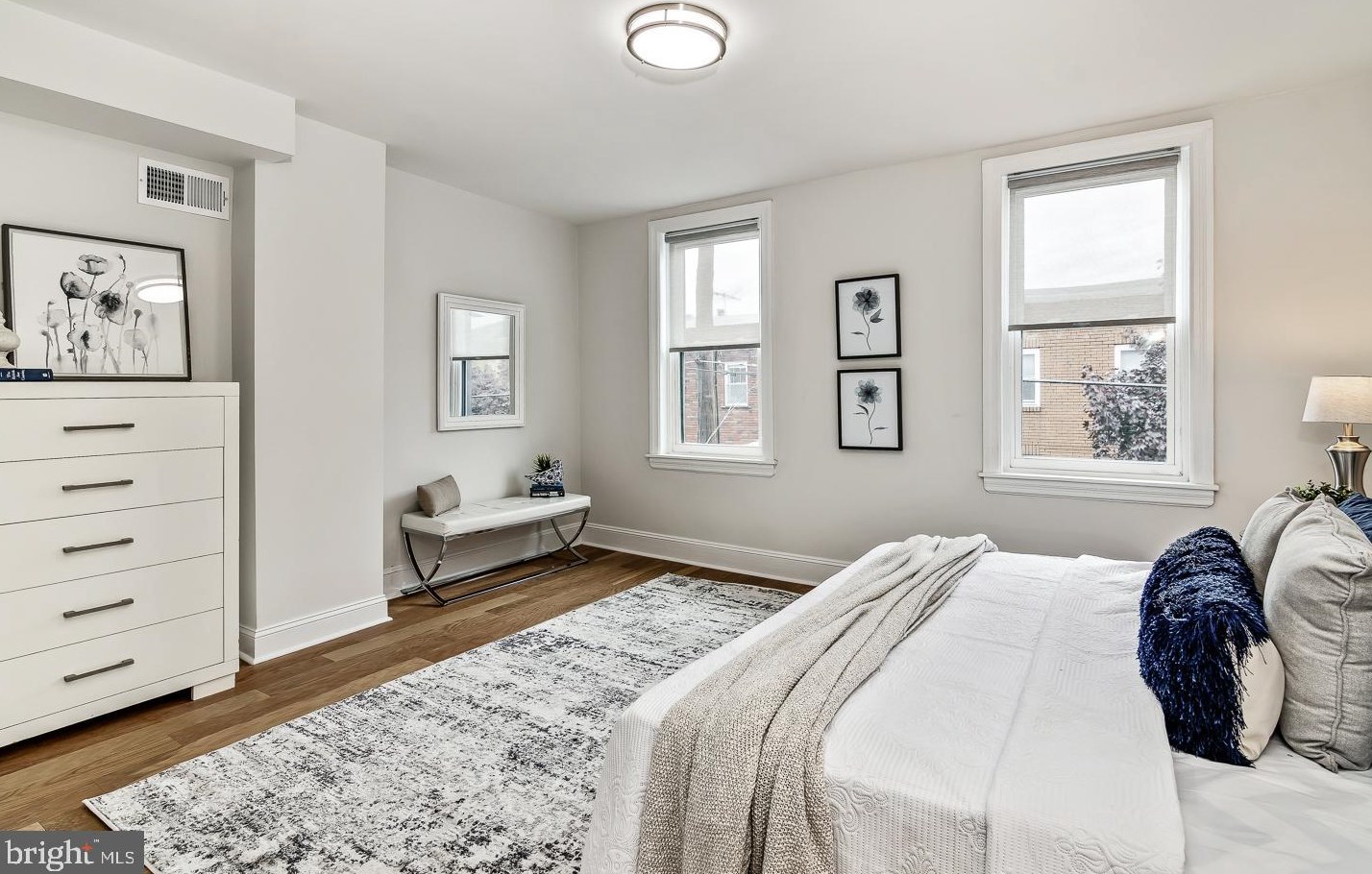 1129 Annin St, Philadelphia PA  19147-4603 exterior