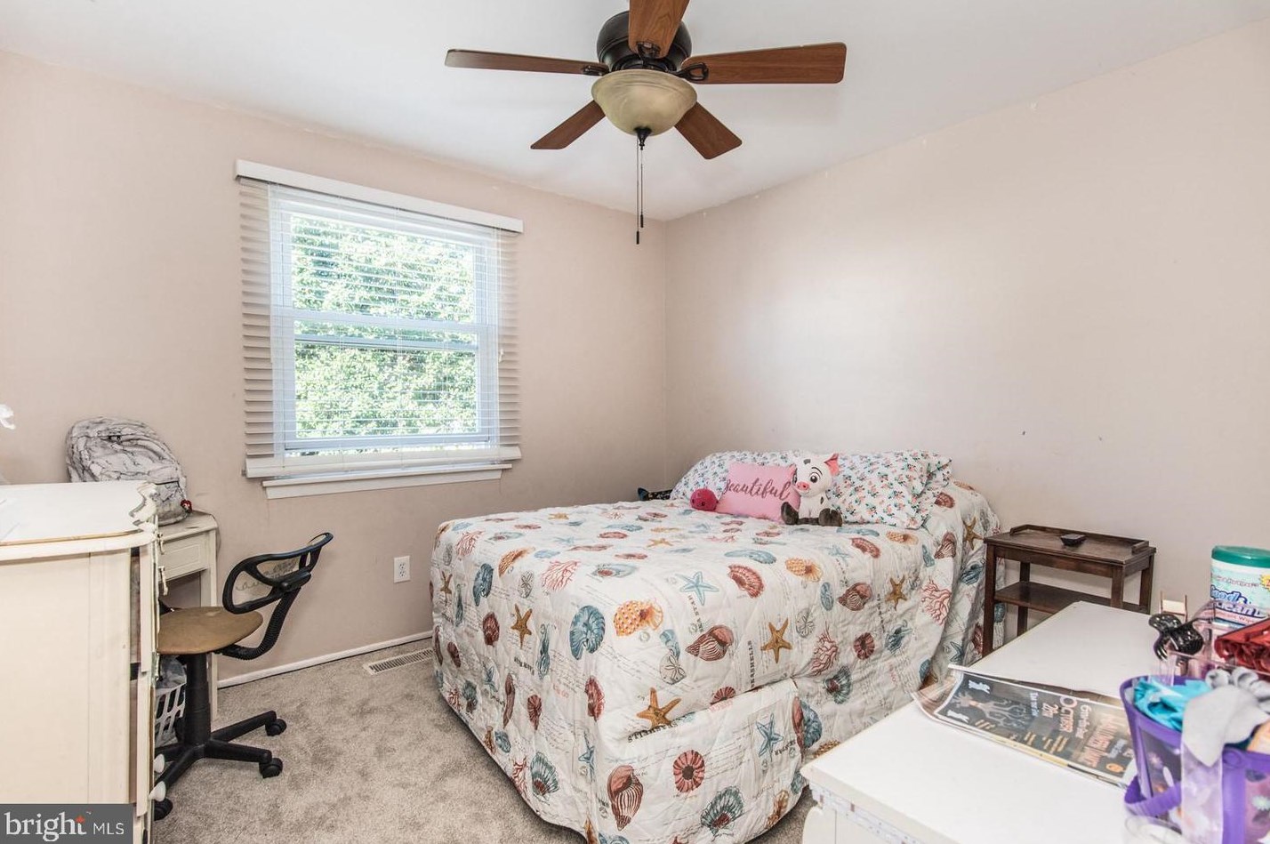 15114 Kallaste Dr, Philadelphia PA 19116-1407 exterior