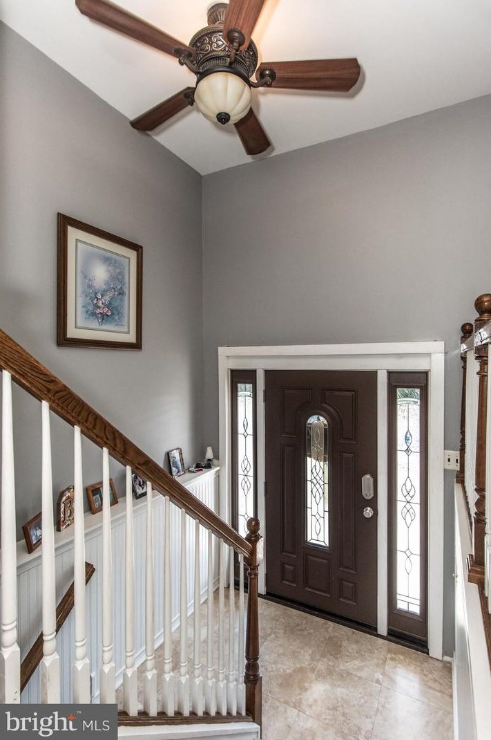 15114 Kallaste Dr, Philadelphia PA 19116-1407 exterior