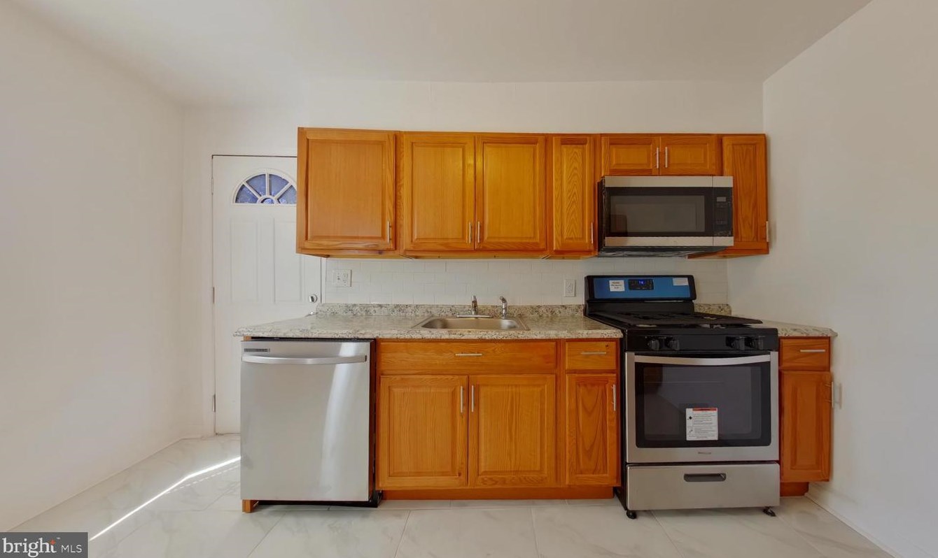 129 Pastorius St, Philadelphia PA  19144-2025 exterior