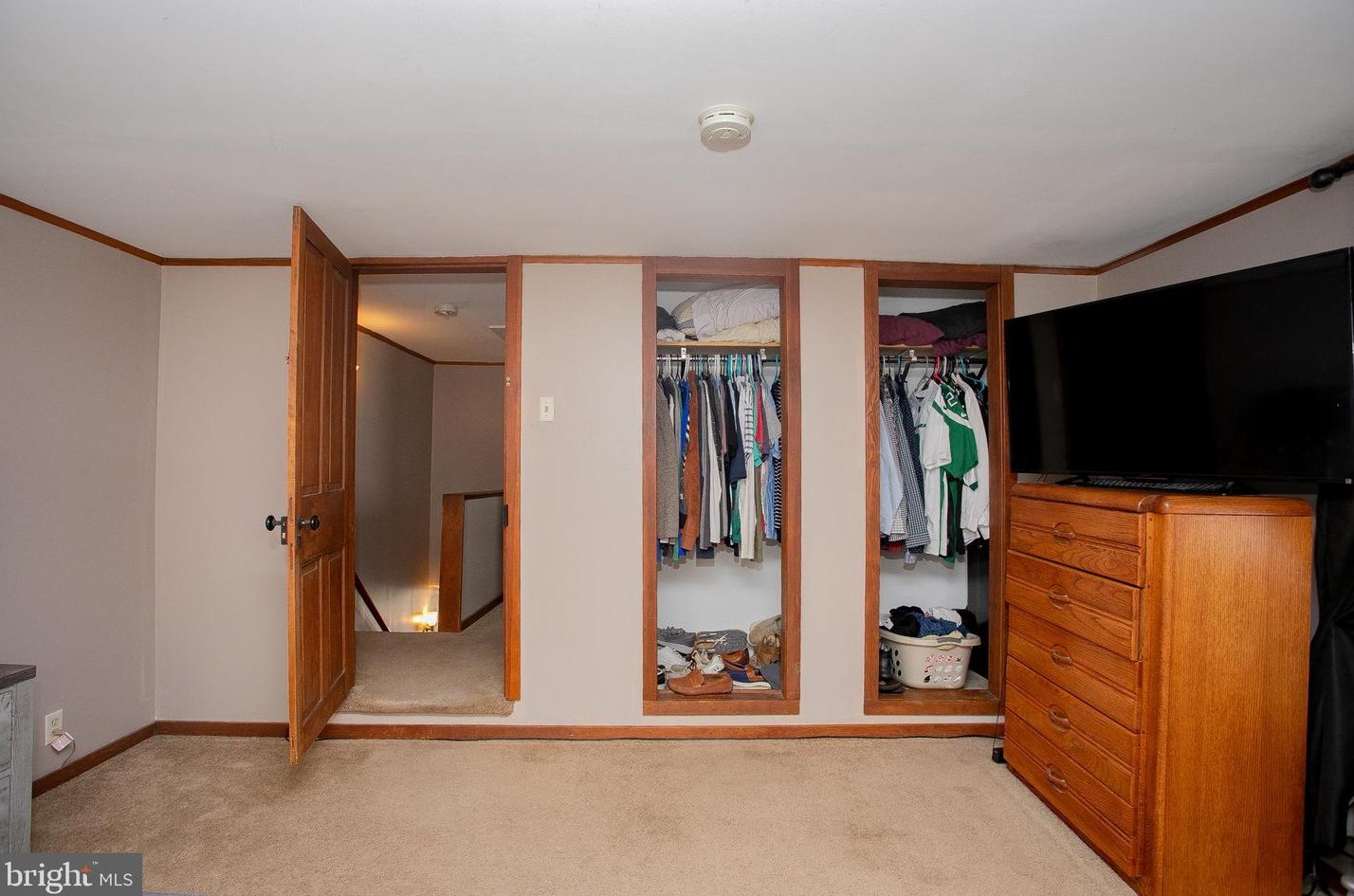 343 Delmar St, Philadelphia PA 19128-4501 exterior