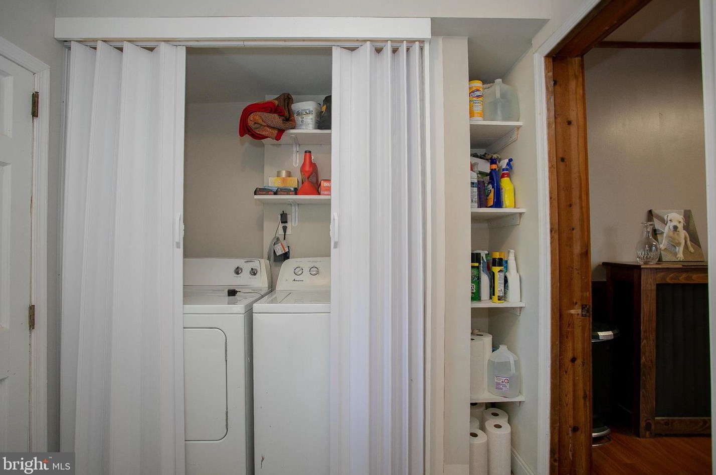 343 Delmar St, Philadelphia PA 19128-4501 exterior