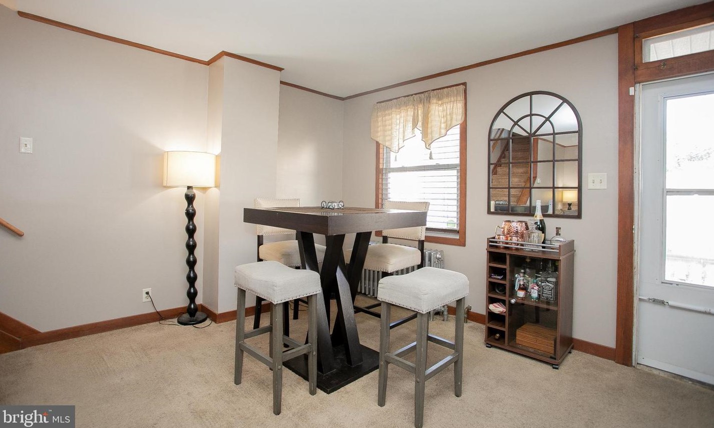 343 Delmar St, Philadelphia PA 19128-4501 exterior