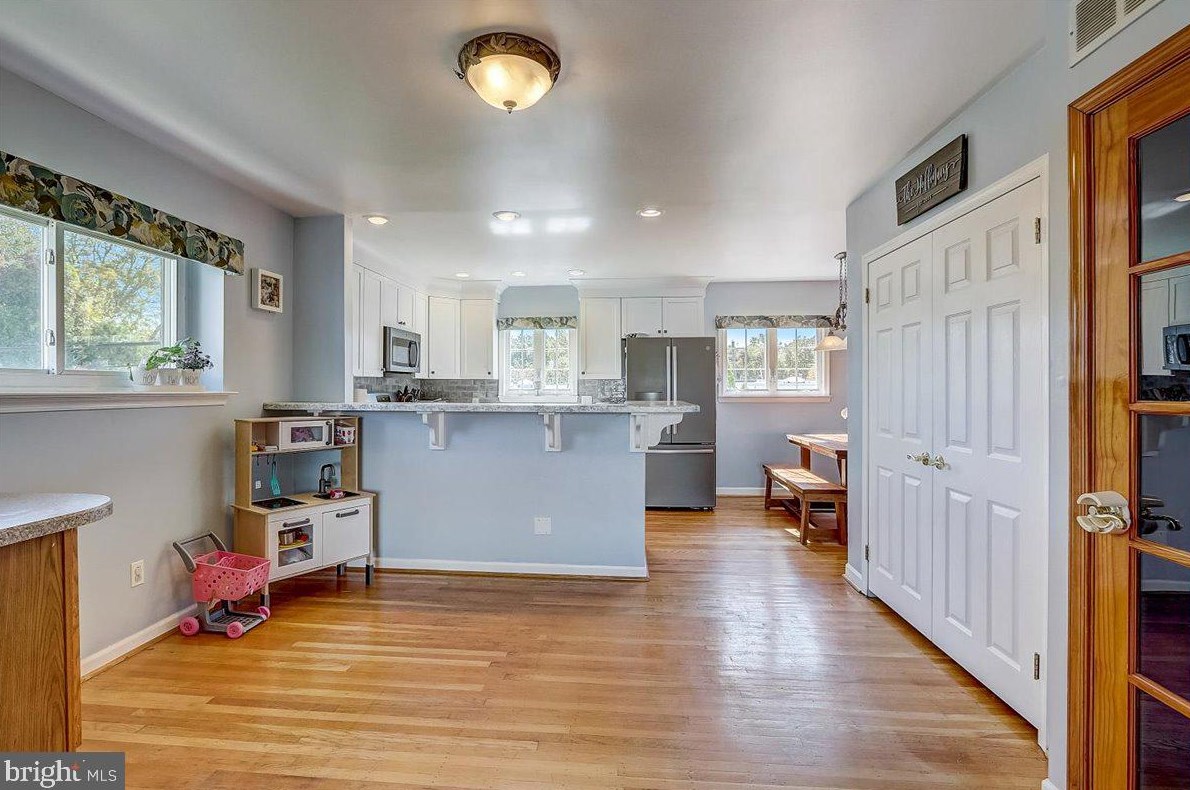 3364 Kayford Cir, Philadelphia PA 19114-1602 exterior