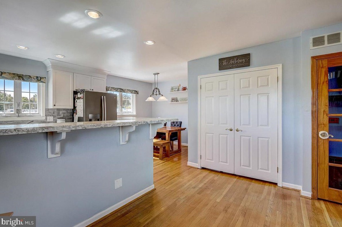 3364 Kayford Cir, Philadelphia PA 19114-1602 exterior