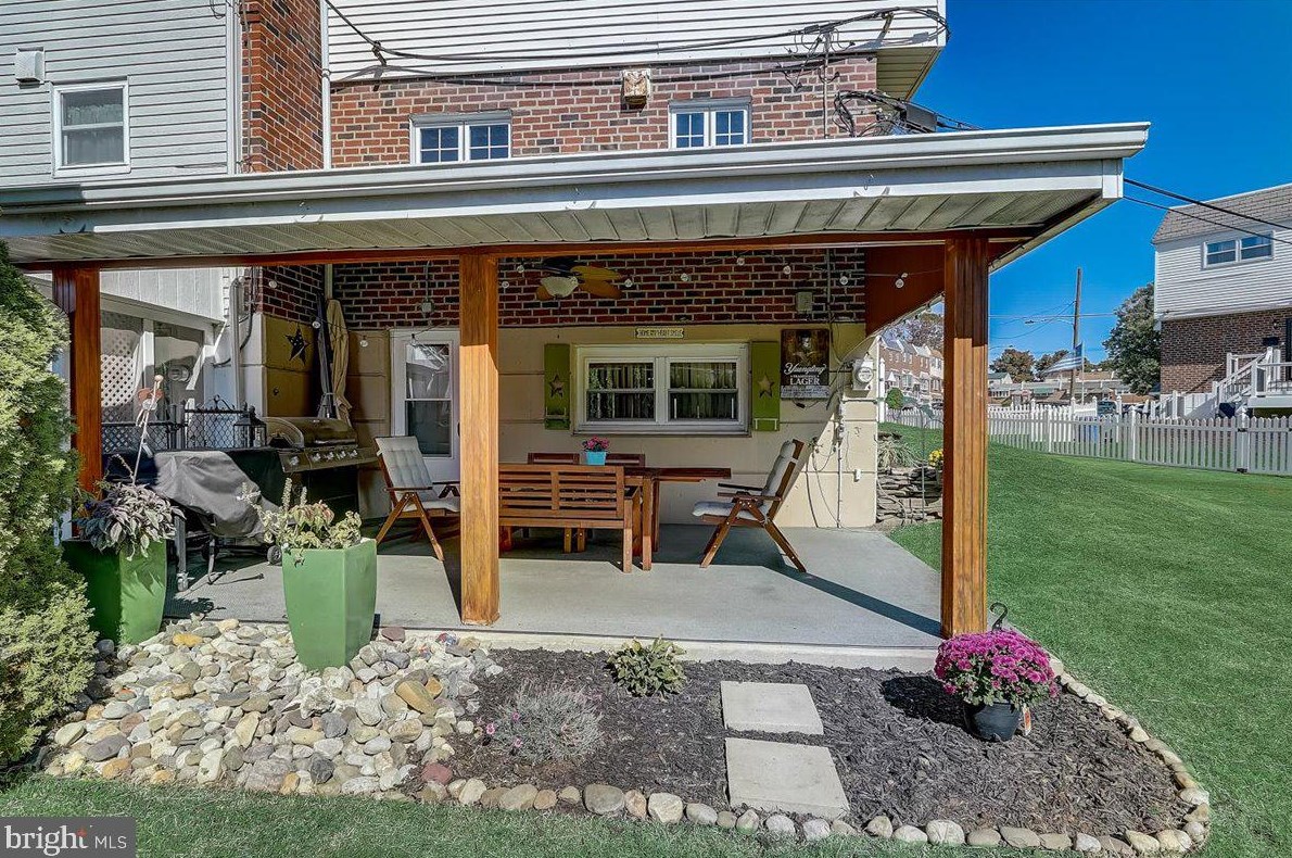 3364 Kayford Cir, Philadelphia PA 19114-1602 exterior