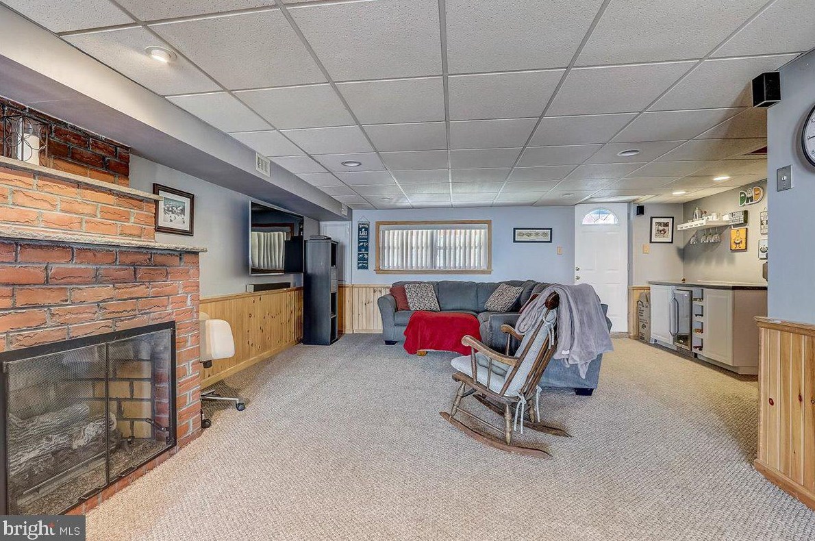 3364 Kayford Cir, Philadelphia PA 19114-1602 exterior